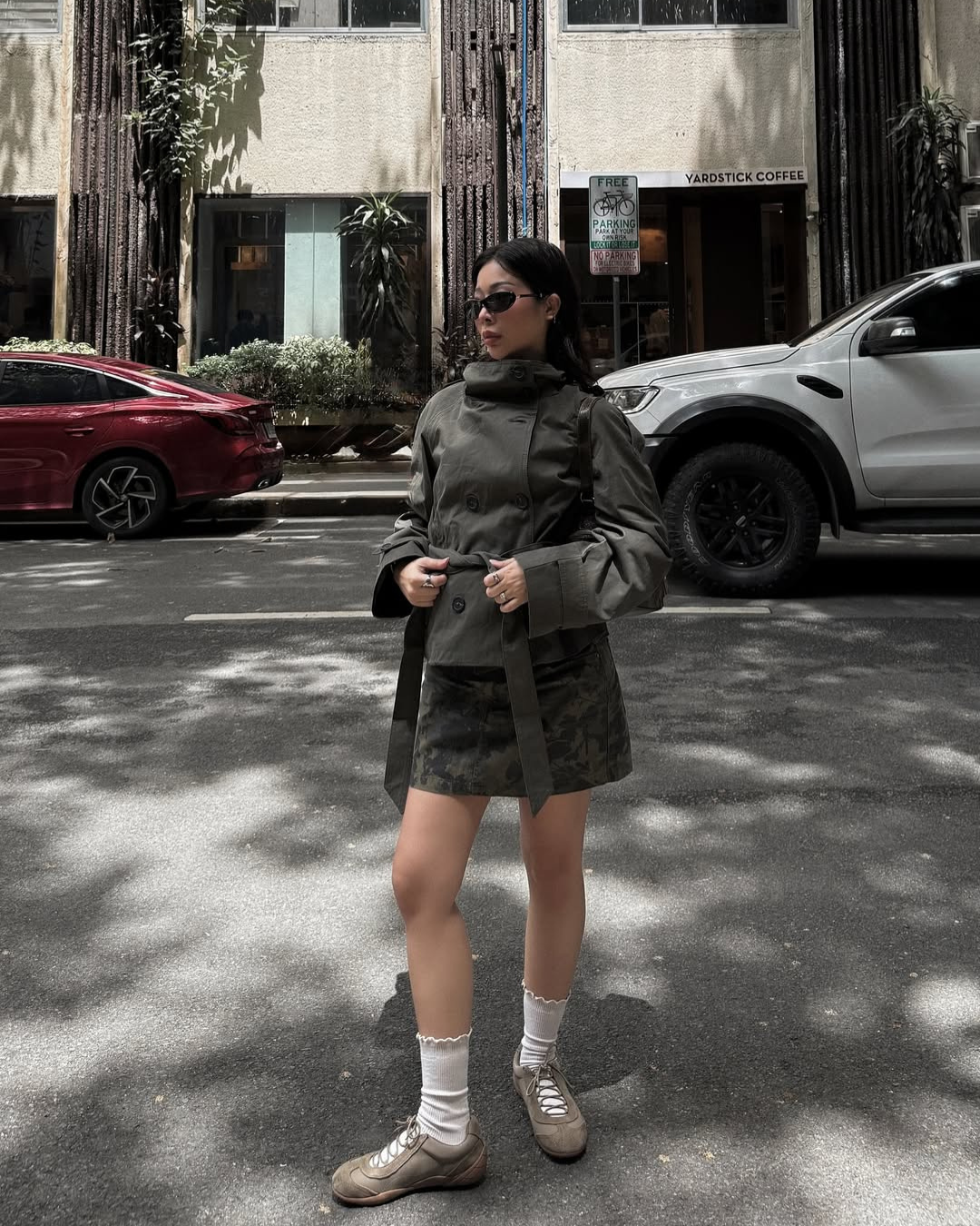 Women's Cropped Trench Coat Belted Tailored Fit Stylish Layering