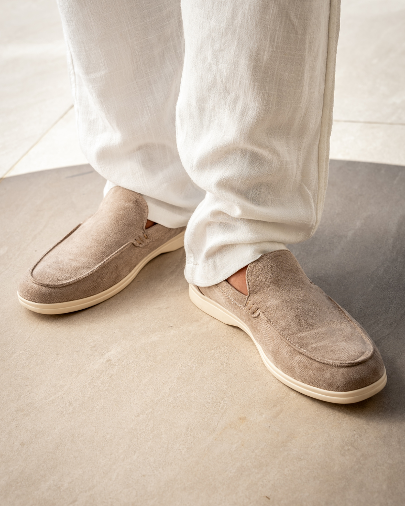 Men's Suede Loafers Slip-On Classic Stylish Versatile Everyday Footwear