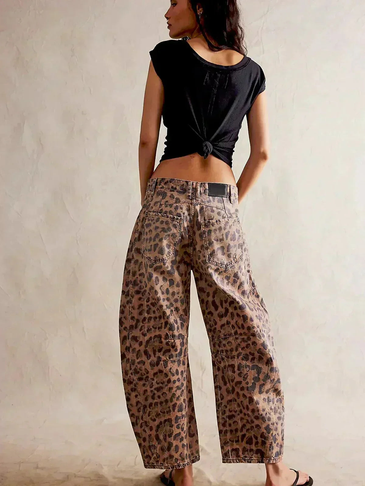 Women's Chic Barrel Jeans High-Waisted Relaxed Fit Casual Everyday Wear