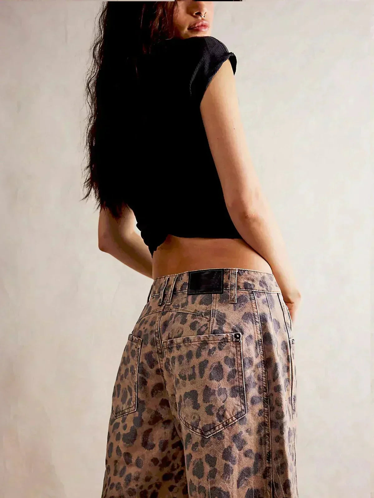 Women's Chic Barrel Jeans High-Waisted Relaxed Fit Casual Everyday Wear
