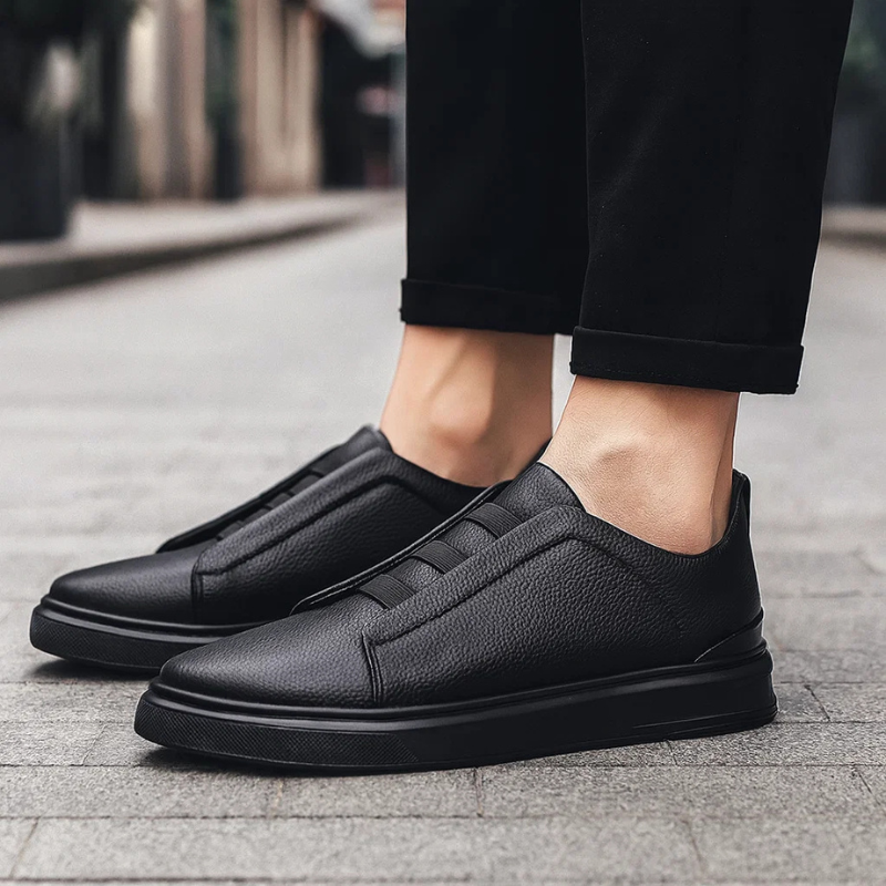 Men's Casual Low Top Sneakers Lace-Up Minimalist Everyday Fashion