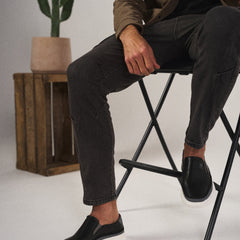 Men's Casual Slip-On Shoes Easy Wear Versatile Everyday Stylish