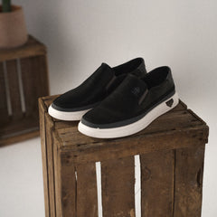 Men's Casual Slip-On Shoes Easy Wear Versatile Everyday Stylish