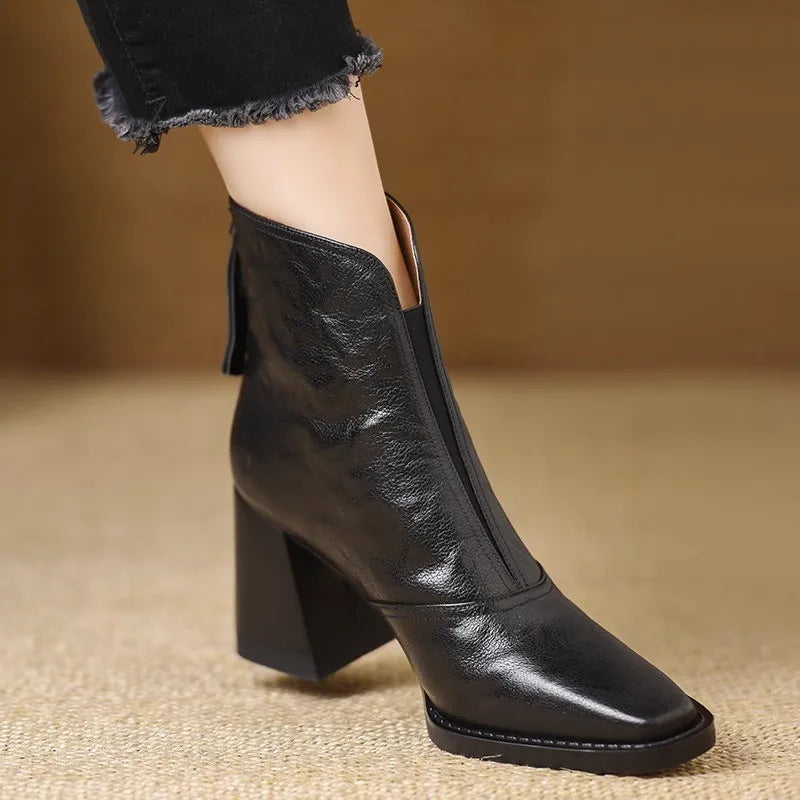 Women's Heeled Ankle Boots Block Heel V-Cut Front Stylish Everyday Wear