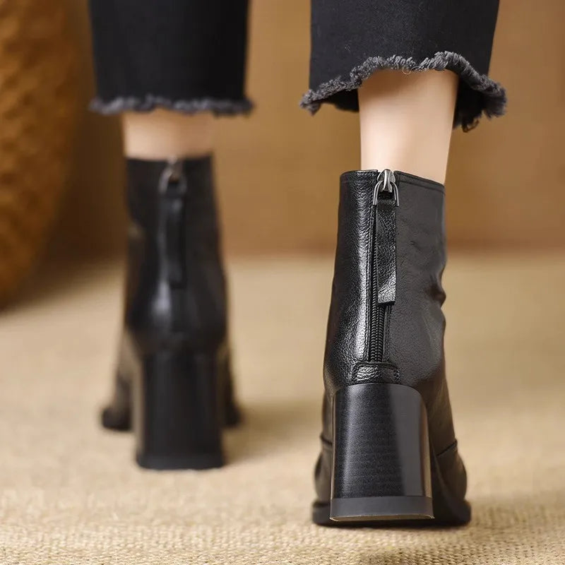 Women's Heeled Ankle Boots Block Heel V-Cut Front Stylish Everyday Wear