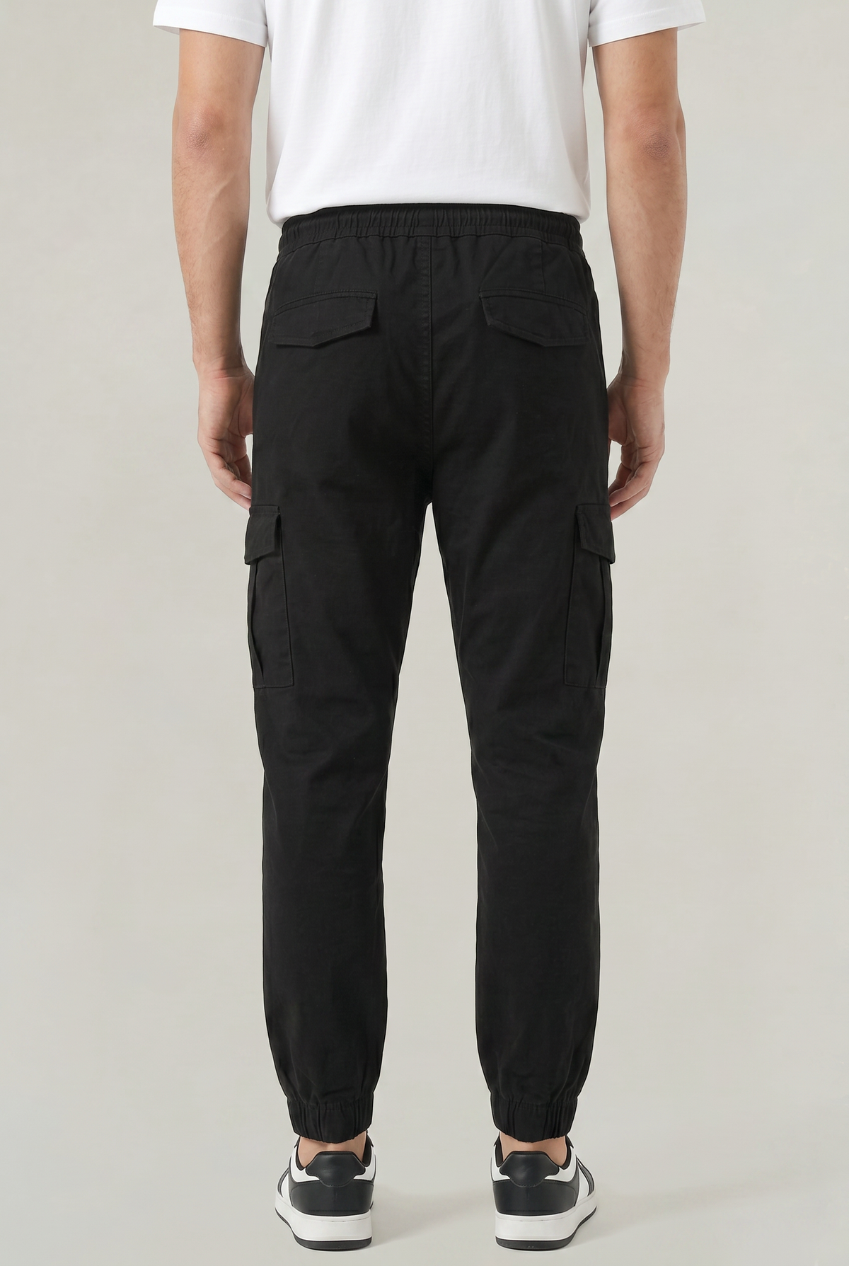 Men's Slim Fit Cargo Pants Utility Pockets Versatile Everyday Casual
