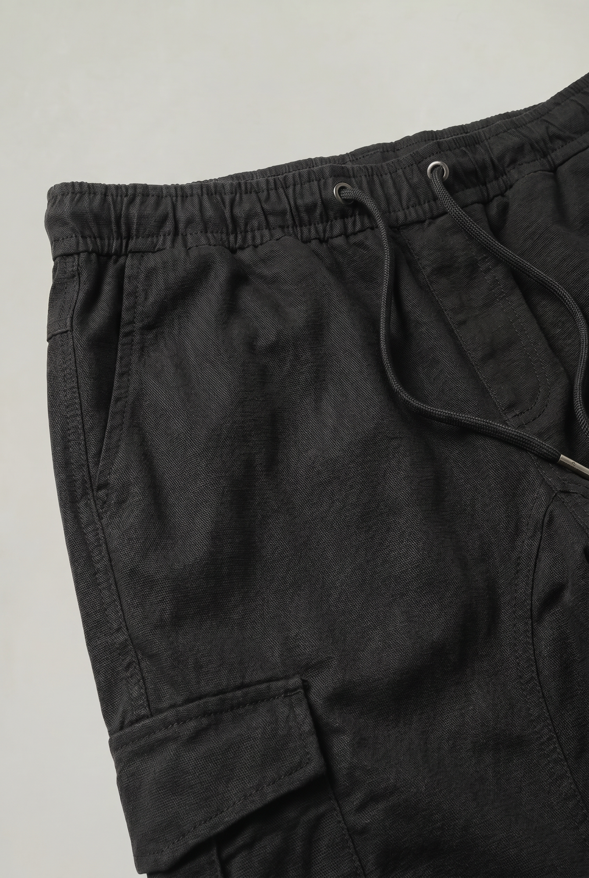 Men's Slim Fit Cargo Pants Utility Pockets Versatile Everyday Casual