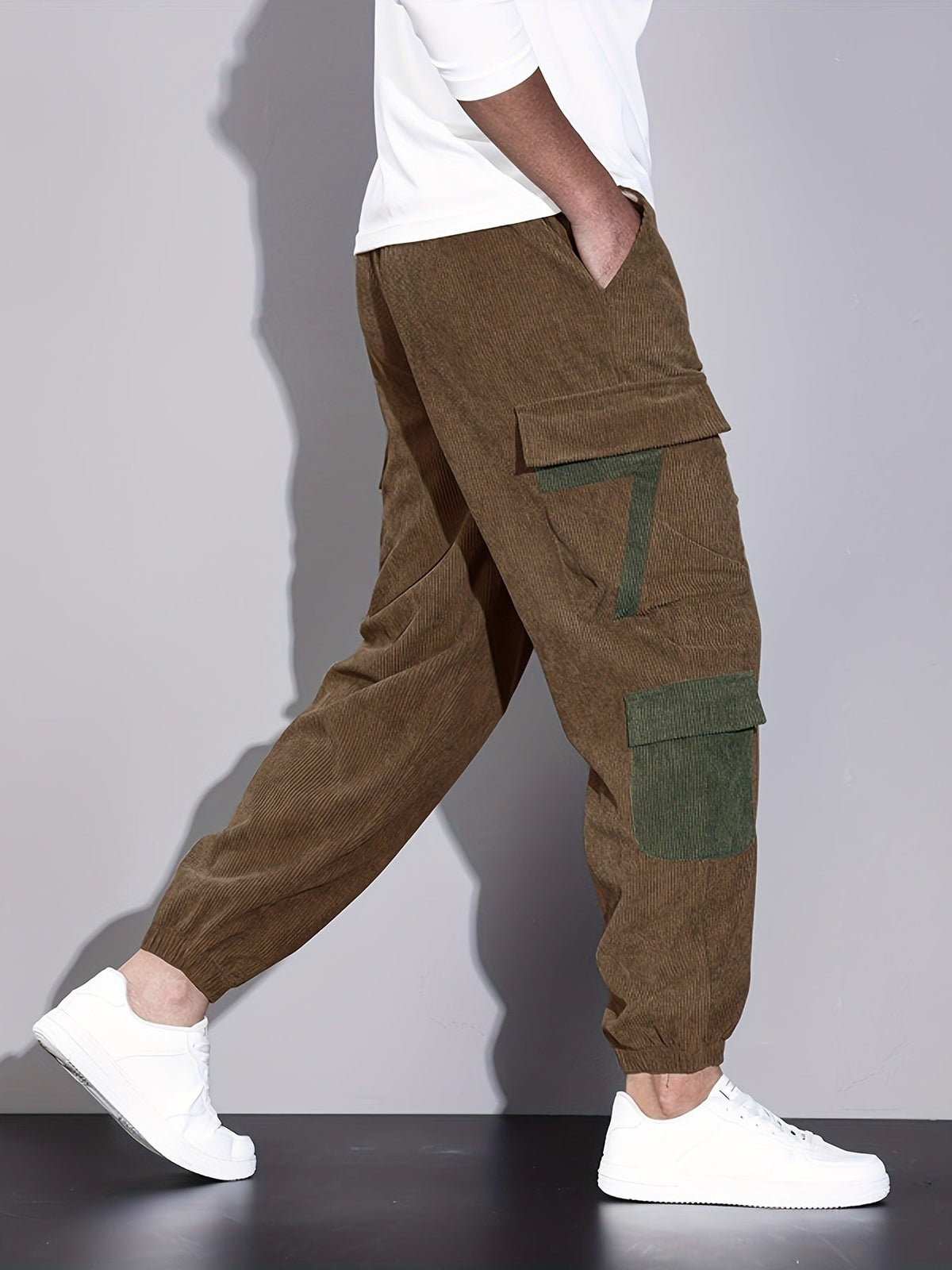 Men's Casual Cargo Joggers Relaxed Fit Multi-Pocket Everyday Activewear
