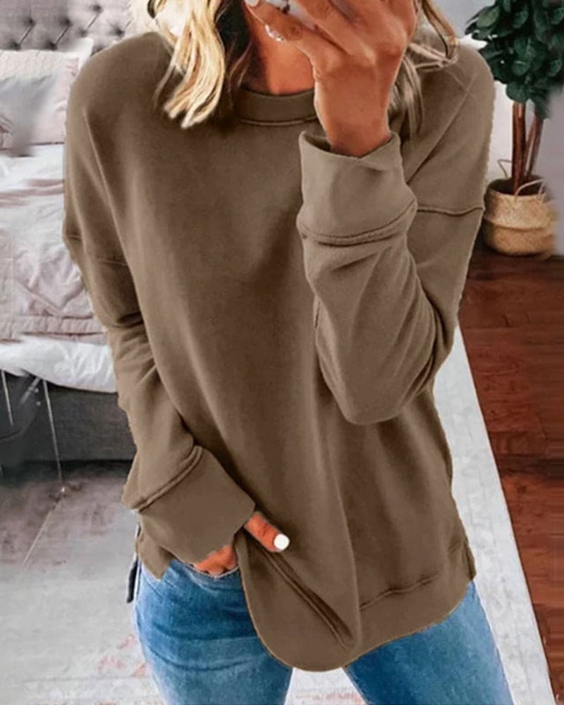 Women's Relaxed Sweatshirt Curved Hem Side Slits Casual Layering