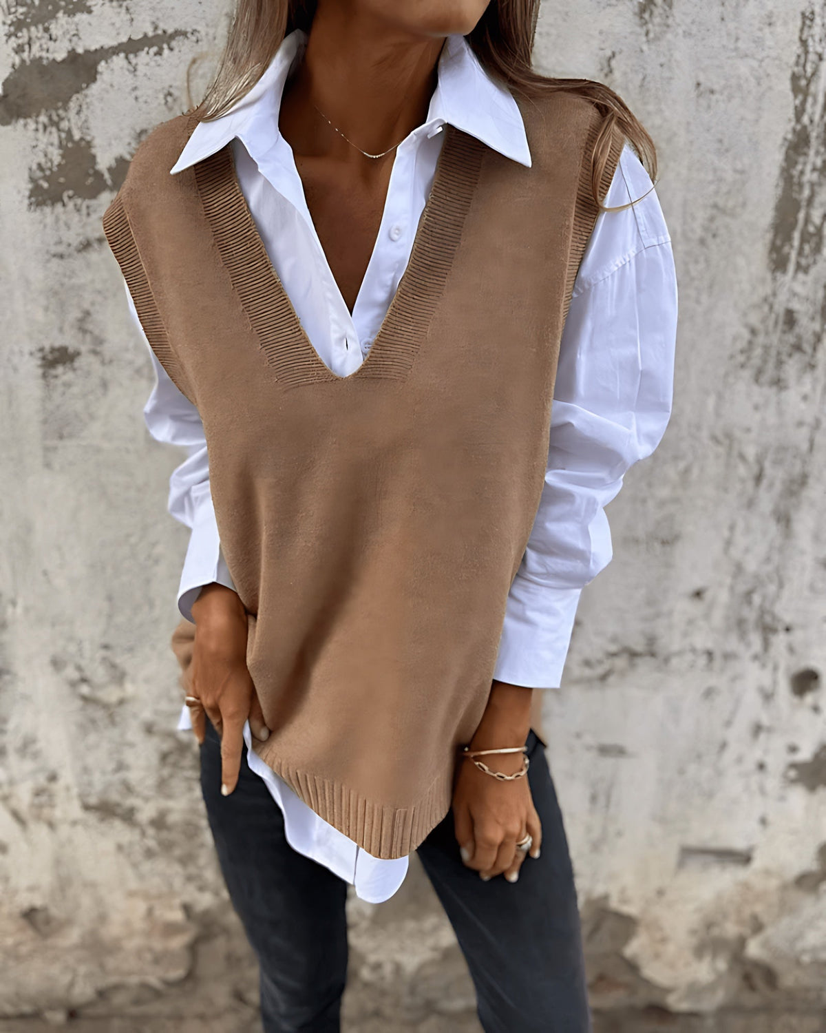 Women's Knit Sweater Vest Deep V-Neck Ribbed Trim Relaxed Fit Casual