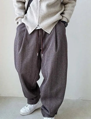 Men's Relaxed Fit Cargo Pants Utility Pockets Versatile Everyday Style